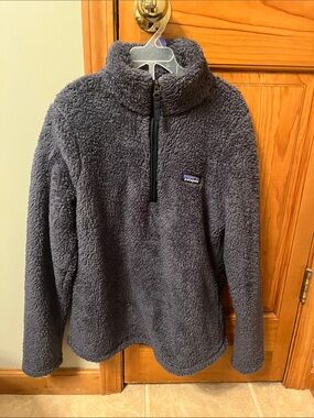 Patagonia Women's Charcoal Gray High-Pile Fleece Half-Zip Pullover